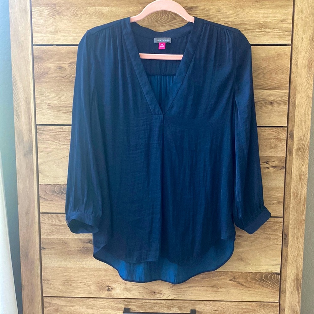 Vince Camuto - 3/4 Sleeve V-Neck Rumple Blouse - Navy - Medium